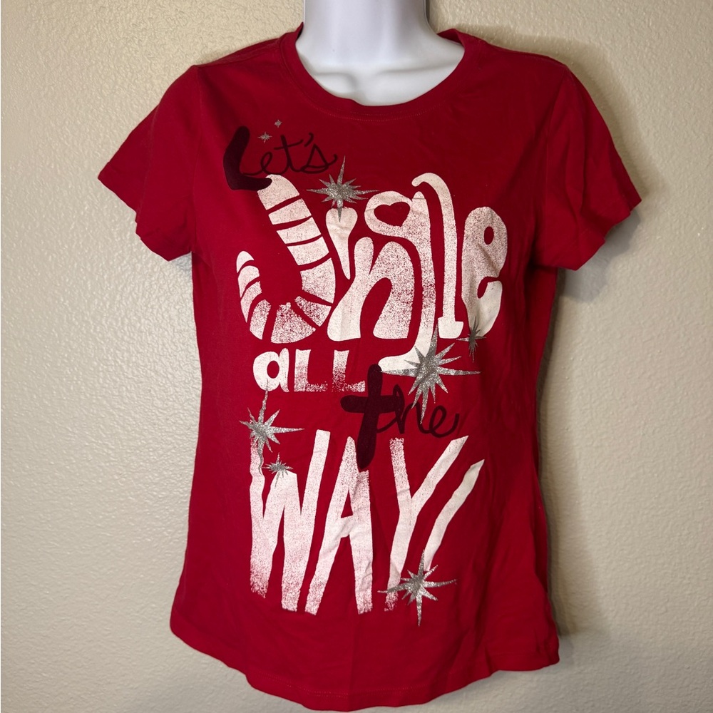 Women’s Red Graphic Christmas Tee – “Let’s Jingle All the Way!” – Size M (7/9)